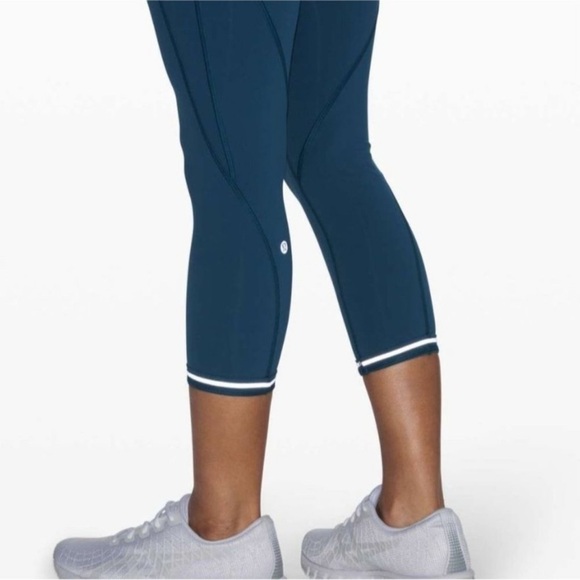 Lululemon Time To Sweat Crop Leggings 23" Night Diver Teal Blue - Picture 2 of 6